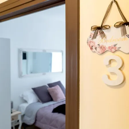 Bed & Breakfast La Pavoncella Blu