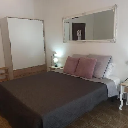 Bed & Breakfast La Pavoncella Blu